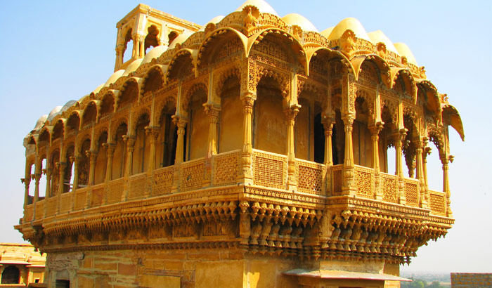 Salim-Singh-ki-Haveli.jpg